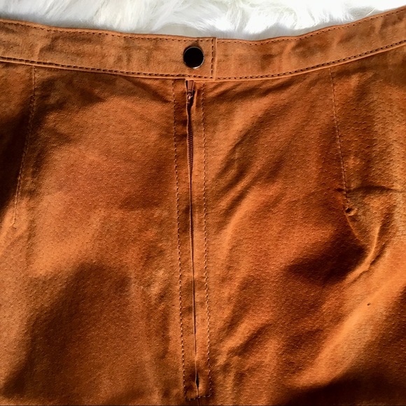 PB Martin Suede Leather Skirt - Picture 3 of 9